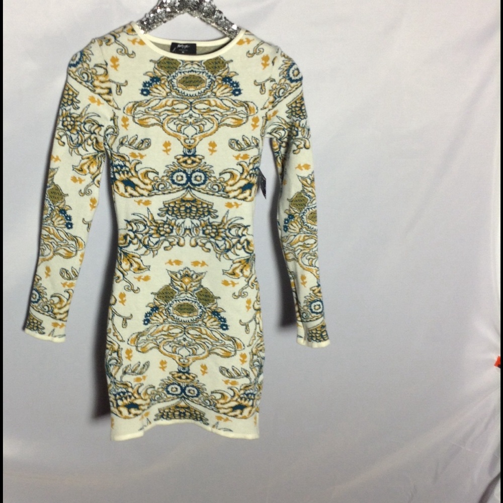 Fitted dress #180